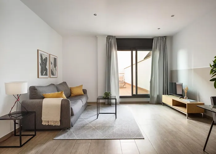 Feelathome Plaza Apartments